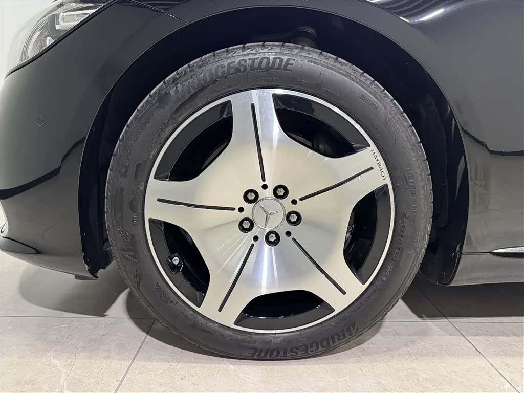 Maybach S-Class, 2024 10