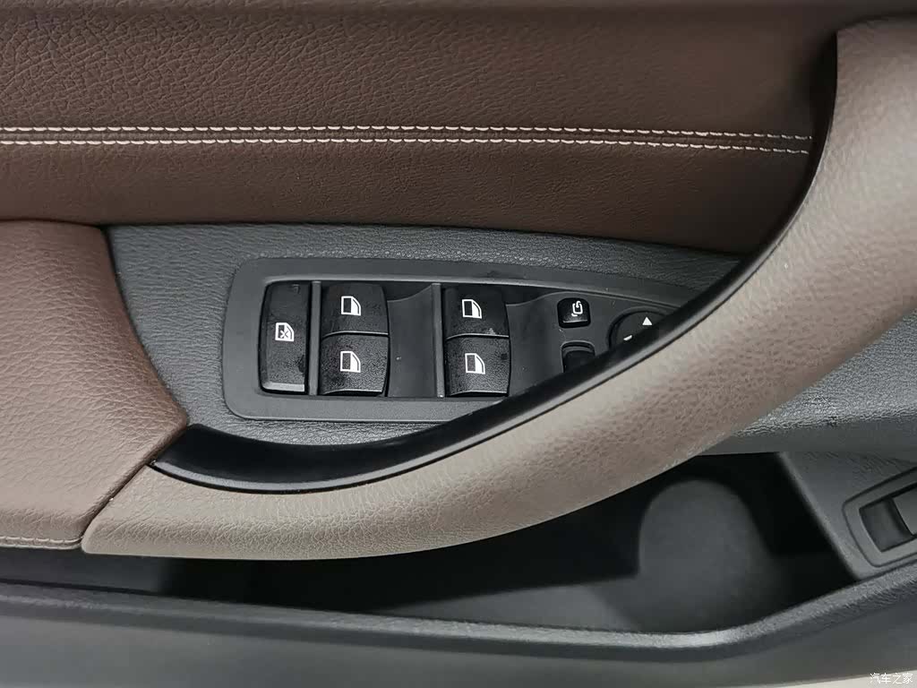 BMW X1, 2018 9