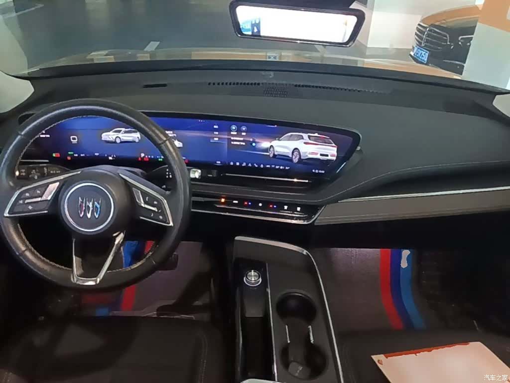 Buick E5, 2025 10