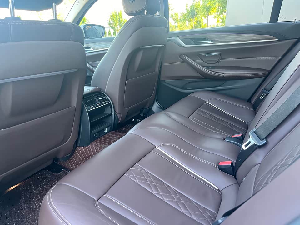 BMW 5 series BMW 5 series