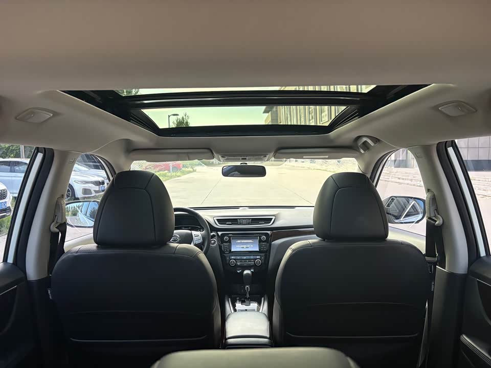 Nissan Qijun Nissan Qijun