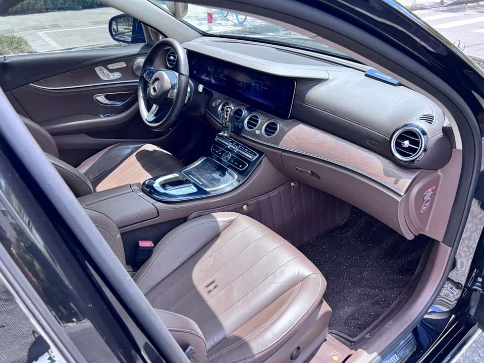 Mercedes-Benz E-class Mercedes-Benz E-class