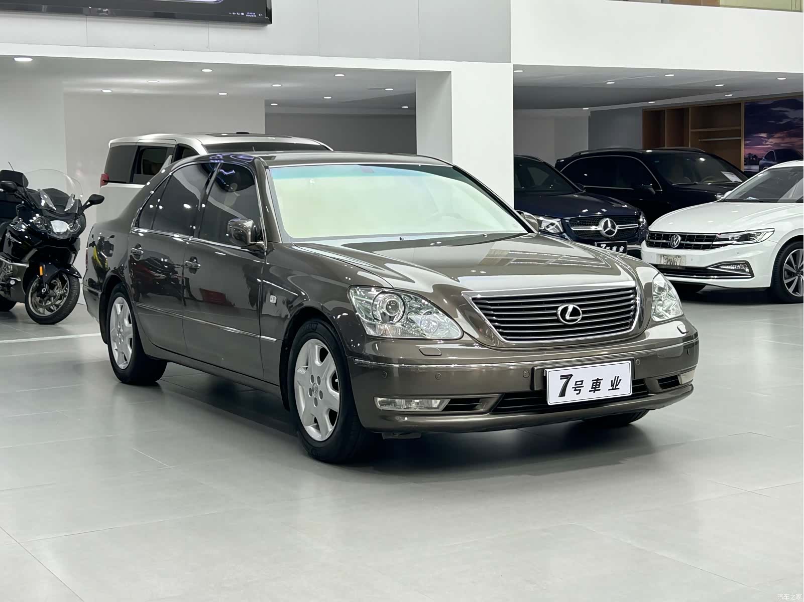 Lexus LS, 2006 3