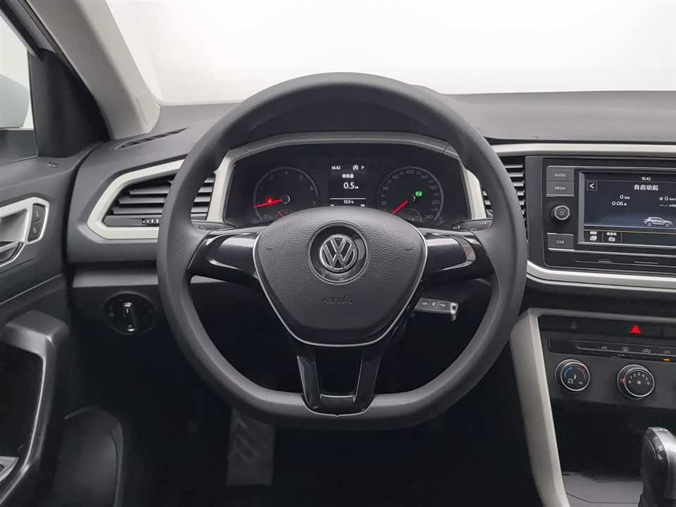 Volkswagen T-ROC exploring Songs