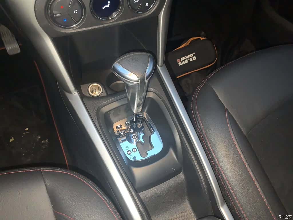 Citroen C3-XR, 2016 6