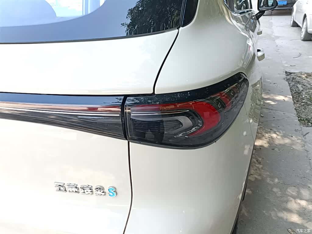 Wuling S, 2026 8