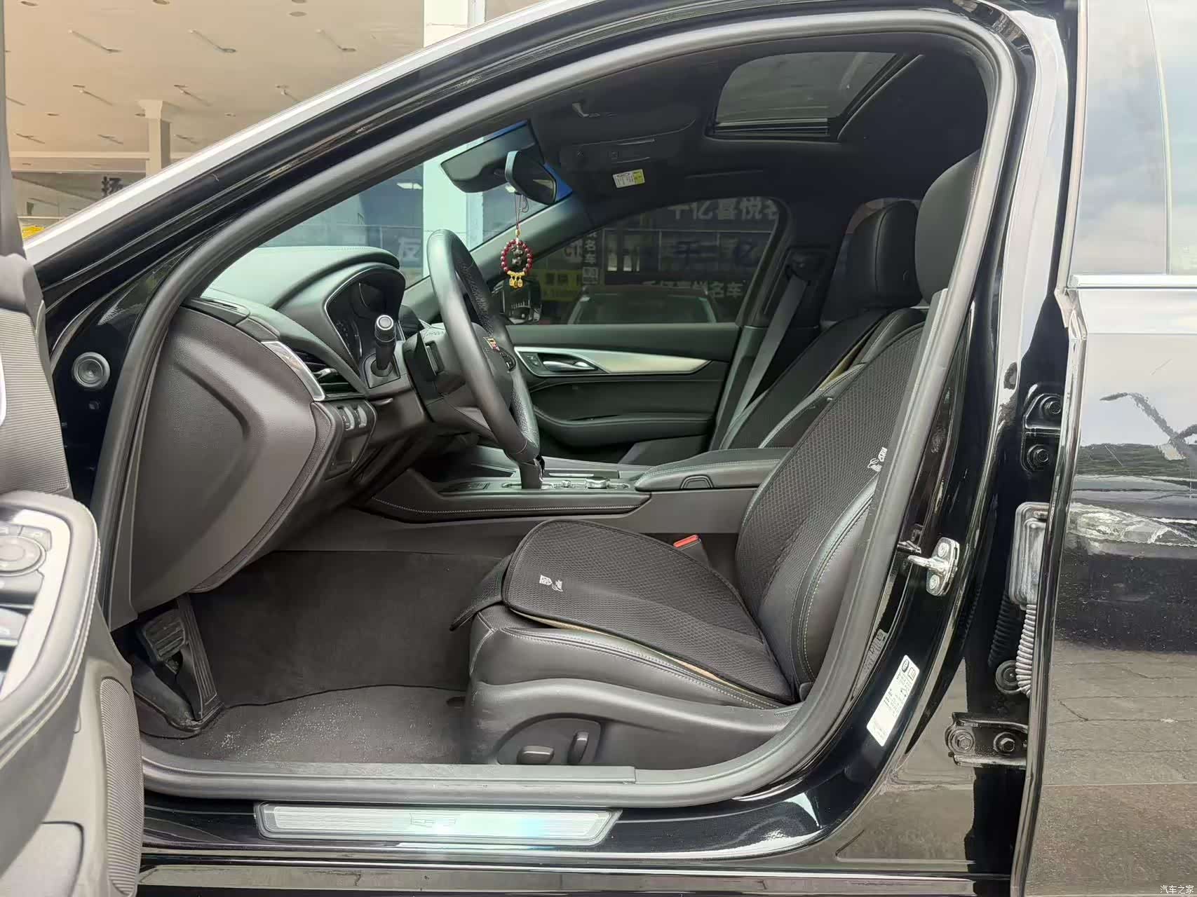 Cadillac CT5, 2023 9