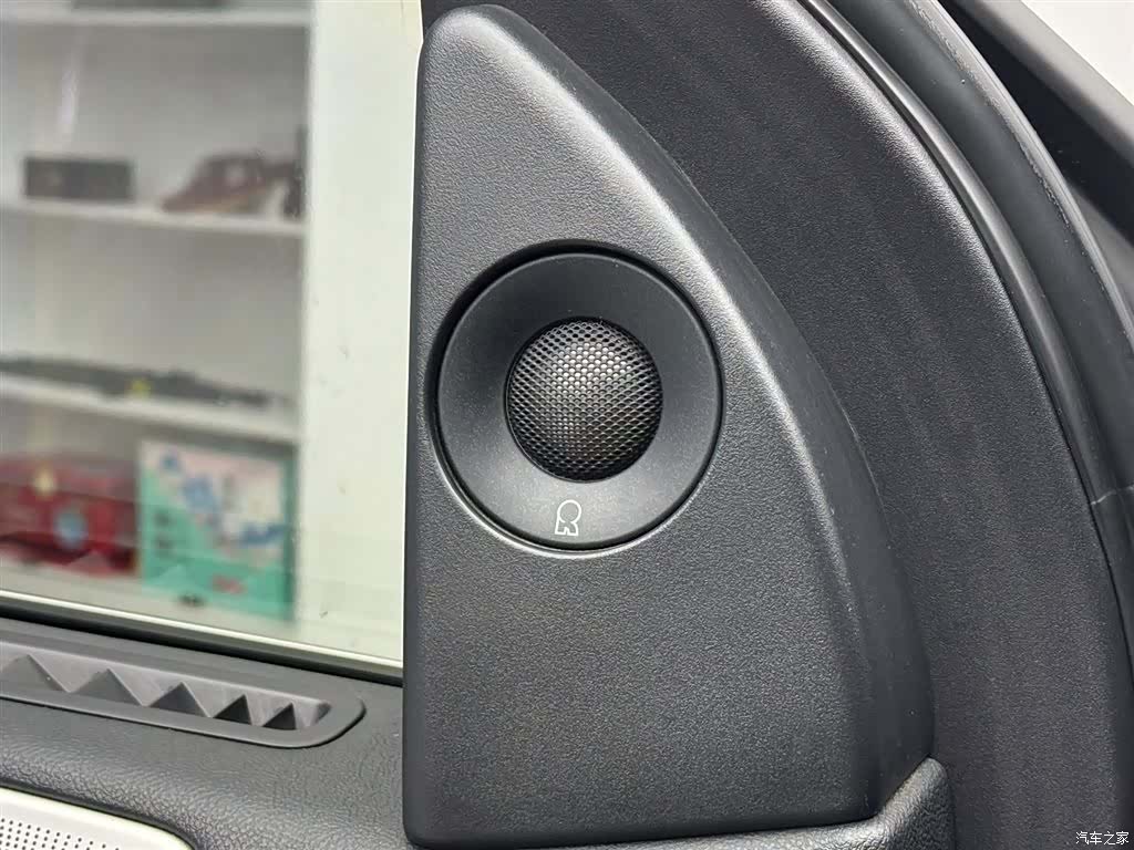 Lincoln Navigator, 2019 14