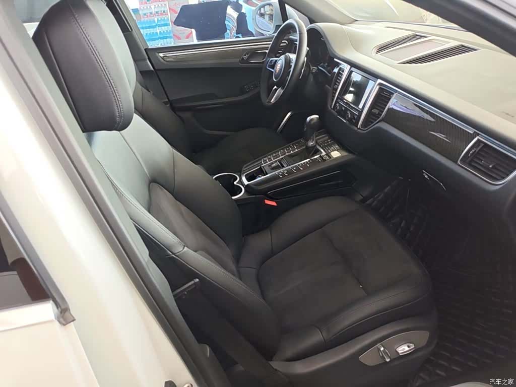 Porsche Macan, 2015 25
