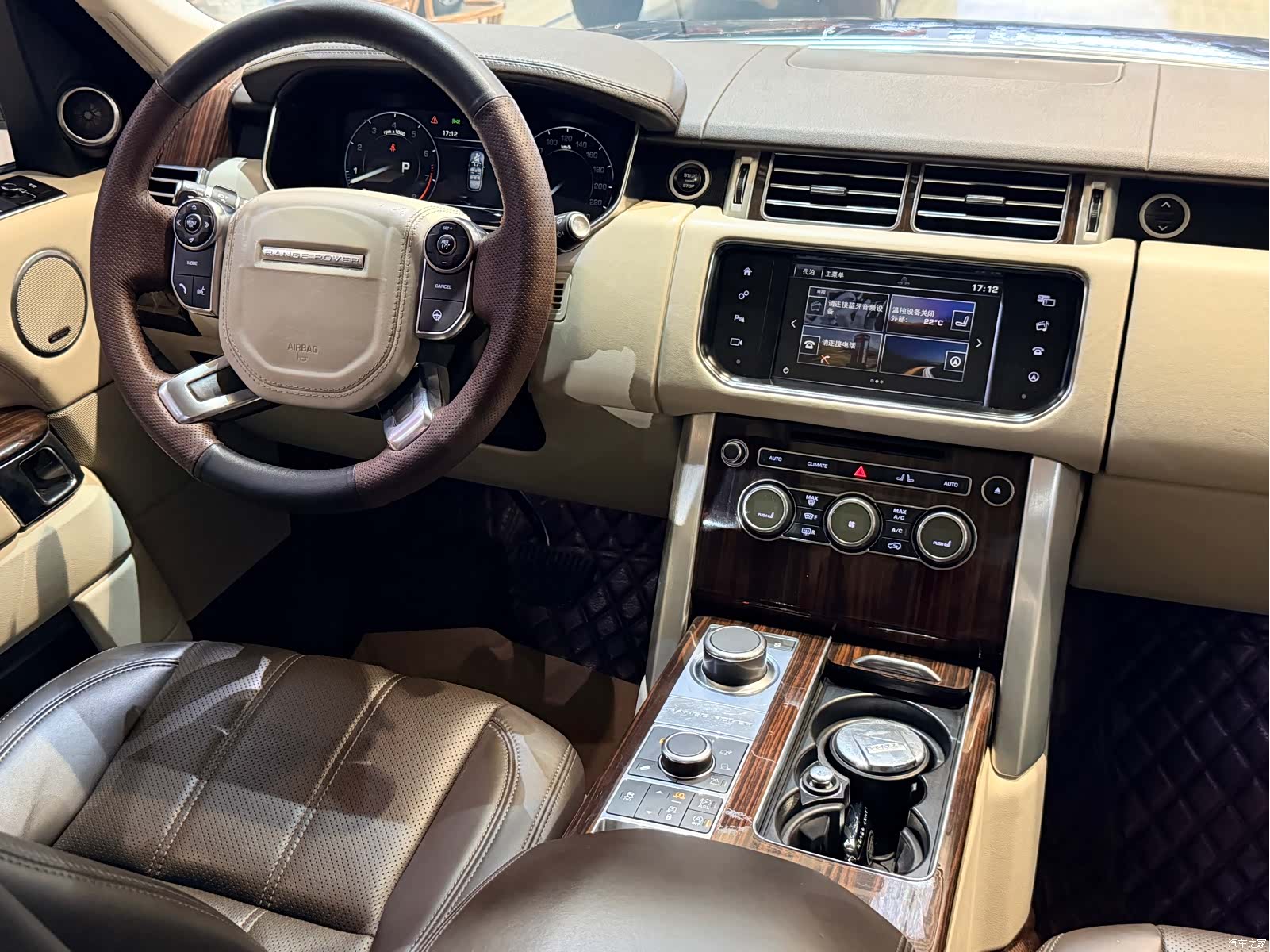 Land Rover Range Rover, 2016 8