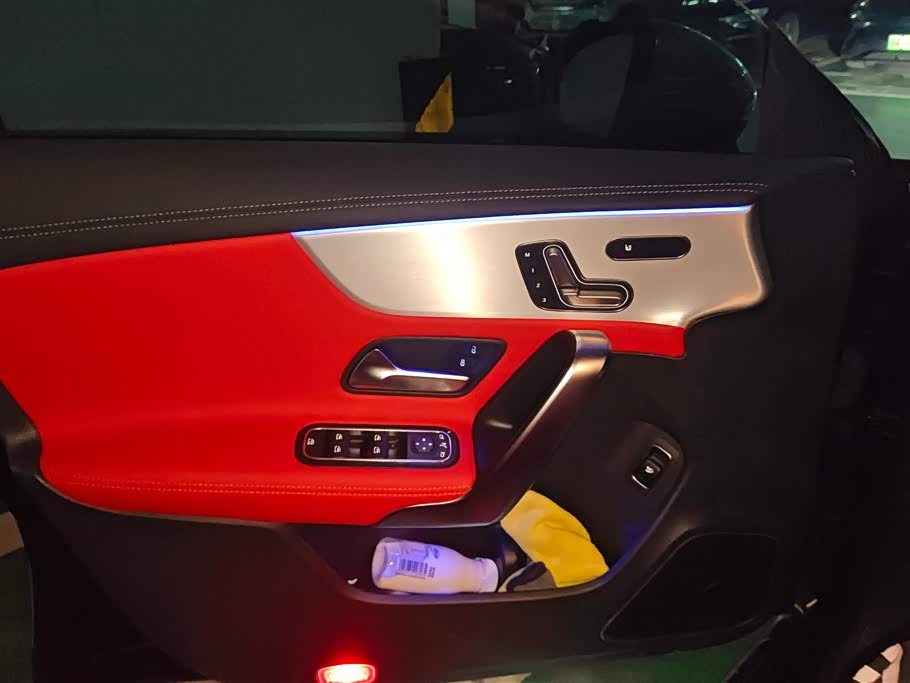 Mercedes-Benz CLA AMG