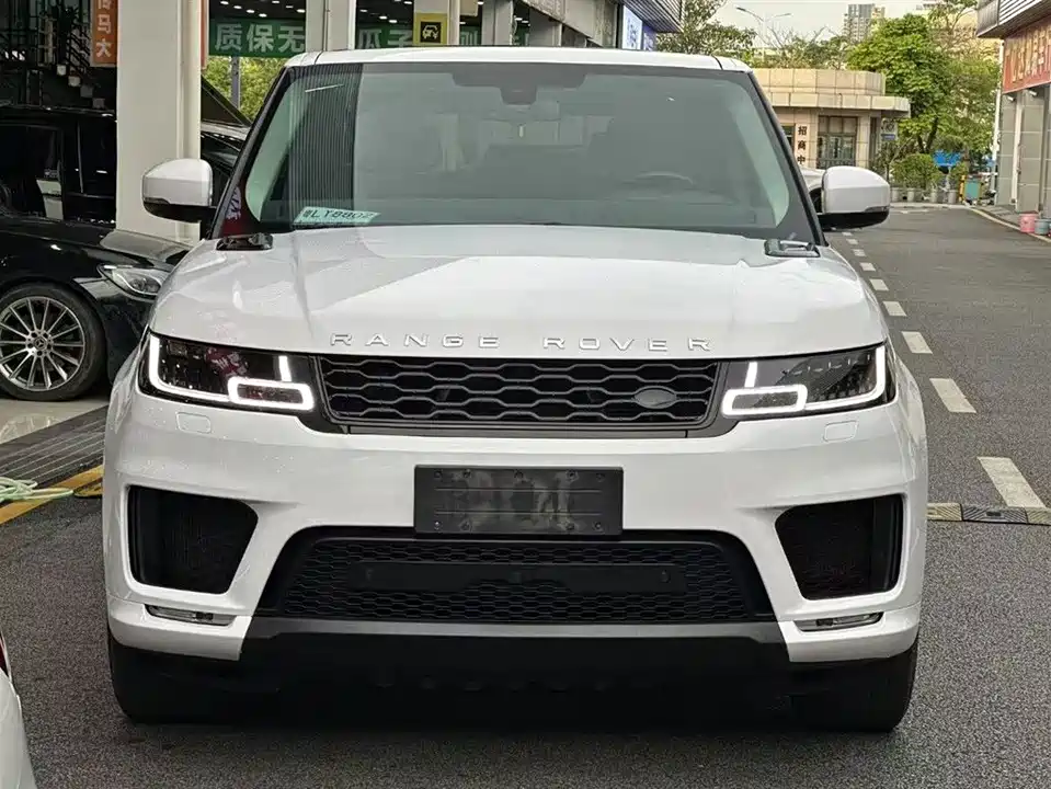 Land Rover Range Rover Sport Land Rover Range Rover Sport