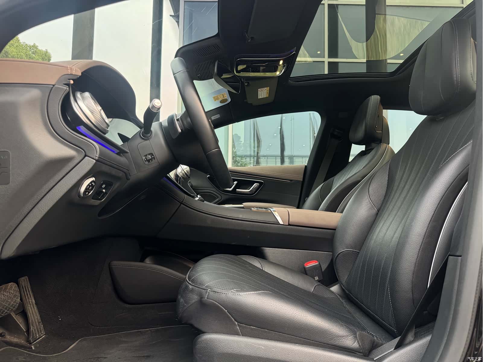 Mercedes-Benz EQS, 2024 7