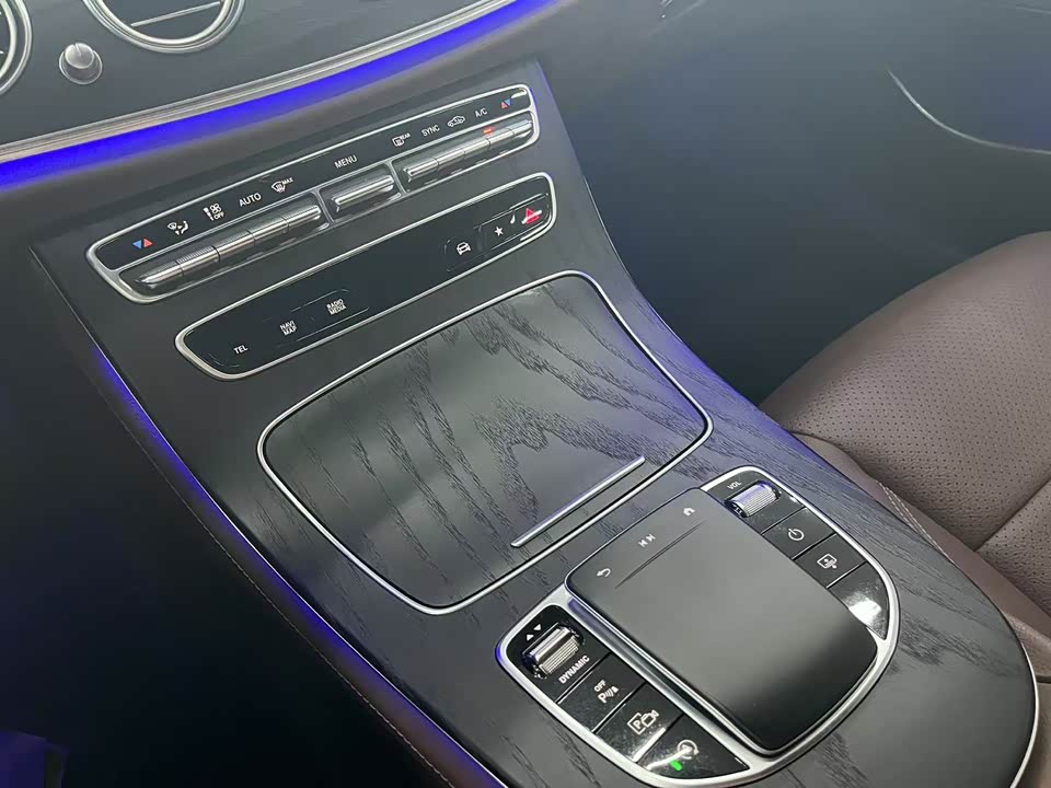 Mercedes-Benz E-class Mercedes-Benz E-class