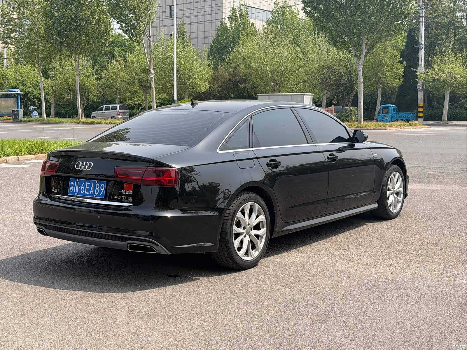 Audi A6L, 2018 все фото