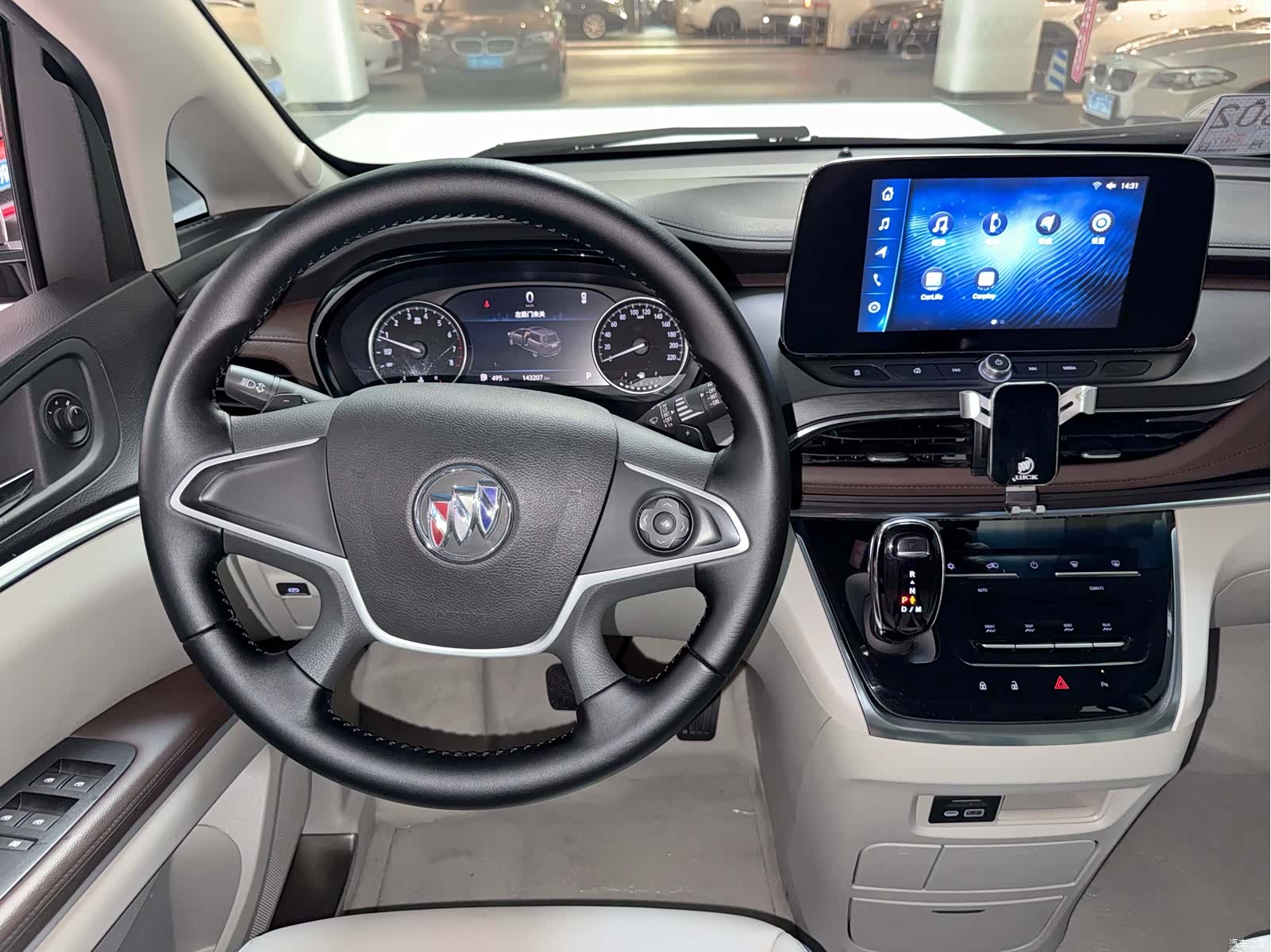 Buick GL8, 2022 7