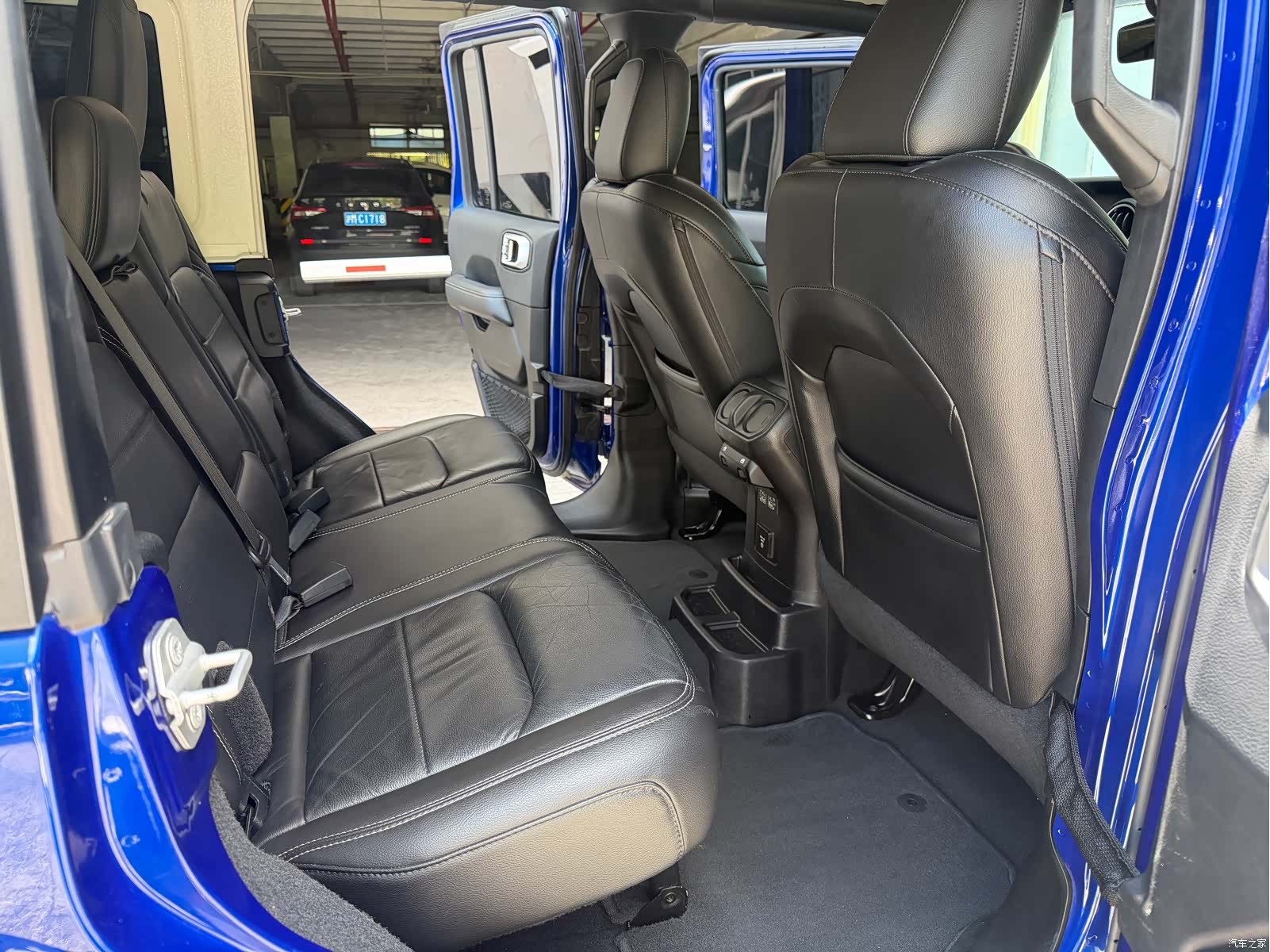 Jeep Wrangler, 2019 13