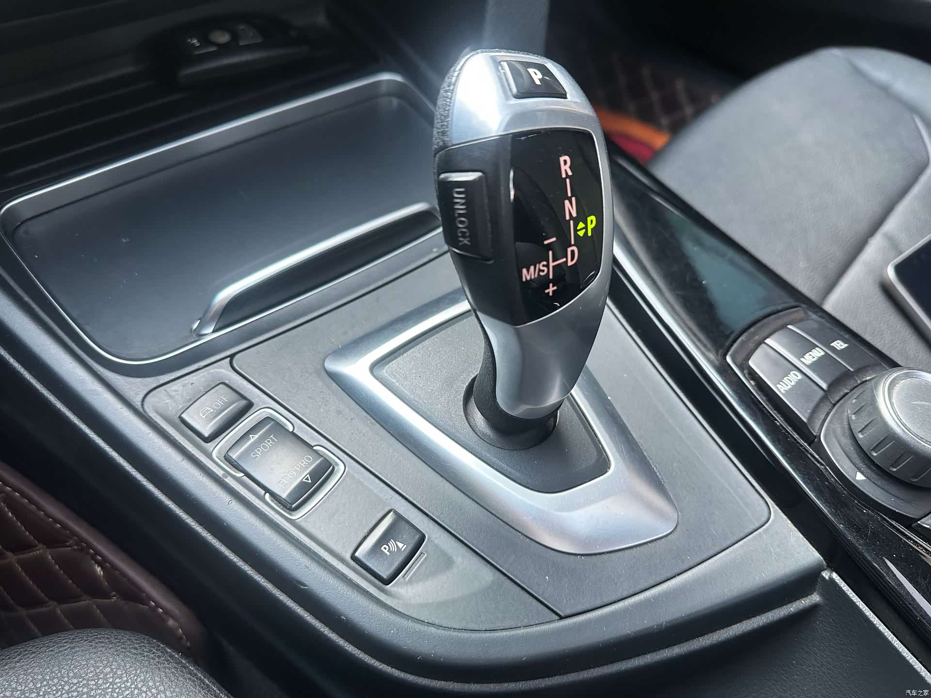 BMW 3 Series, 2017 18