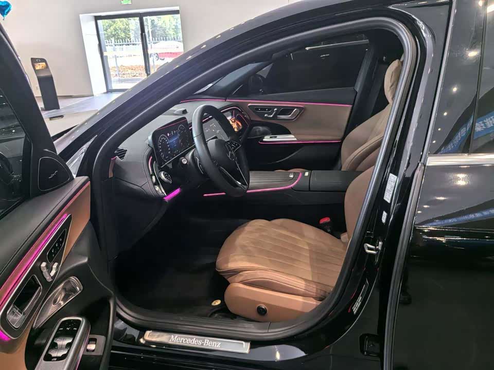 Mercedes-Benz E-class Mercedes-Benz E-class