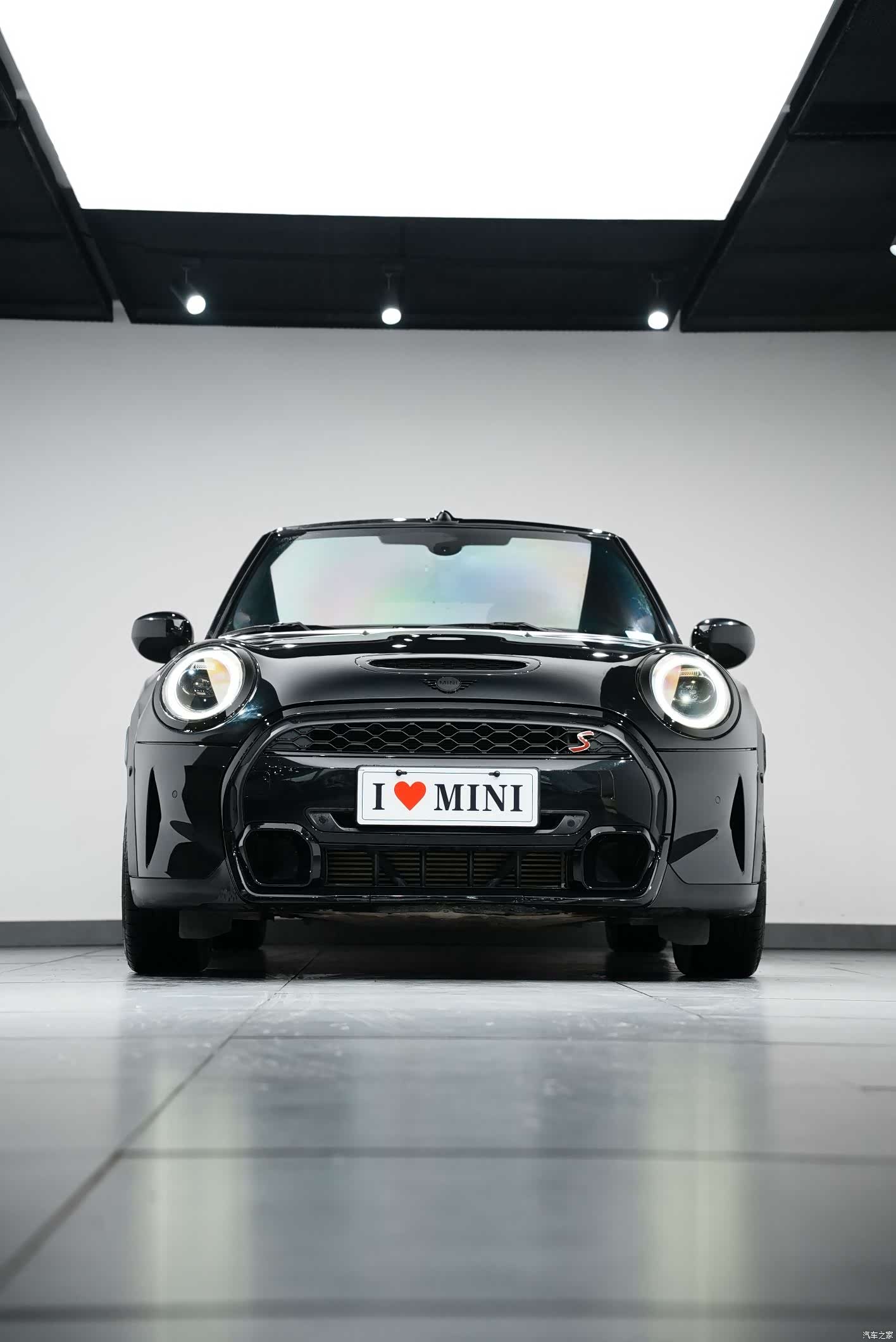Mini Cooper, 2024 2