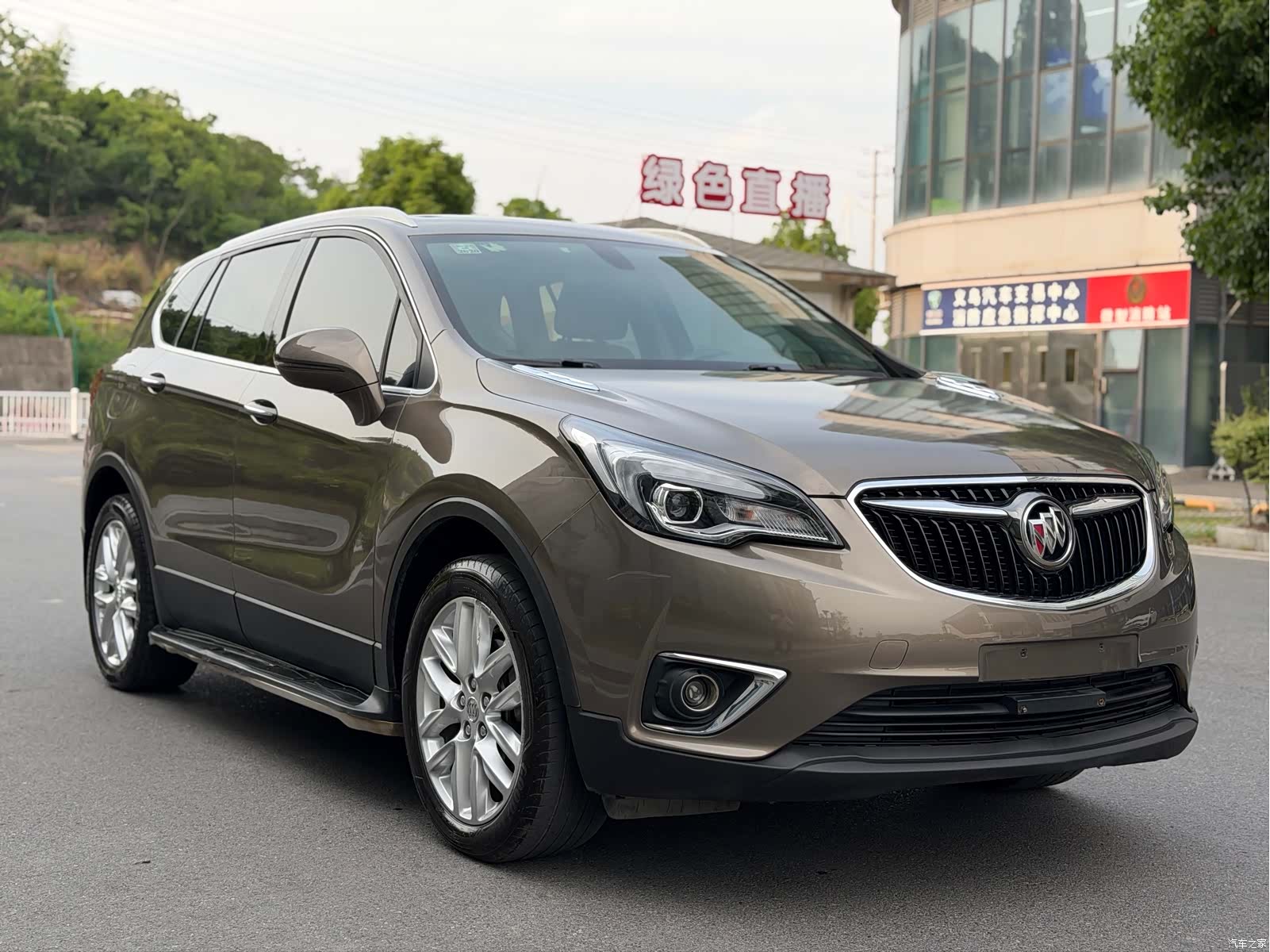 Buick Envision Plus, 2018 3