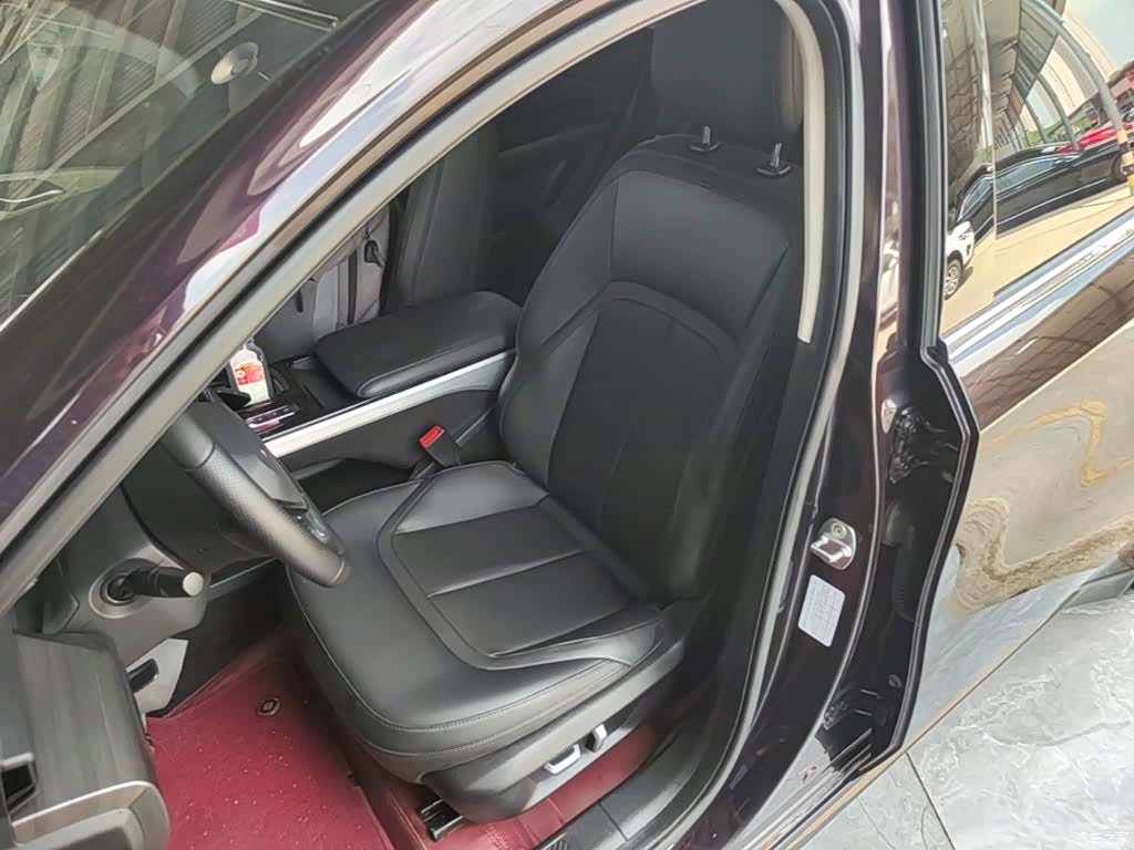 Wuling Starlight, 2024 15