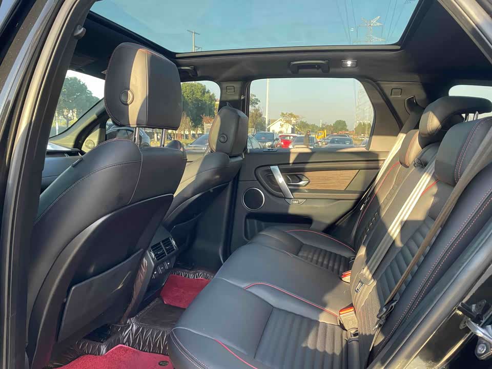 Land Rover Discover sports