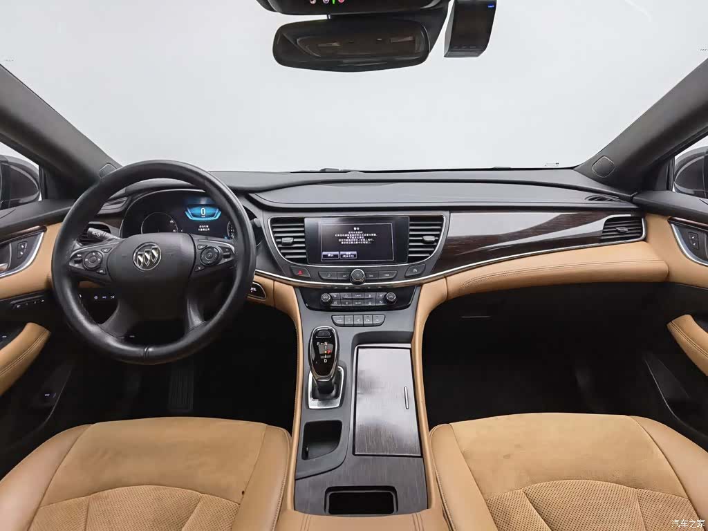Buick LaCrosse, 2017 все фото