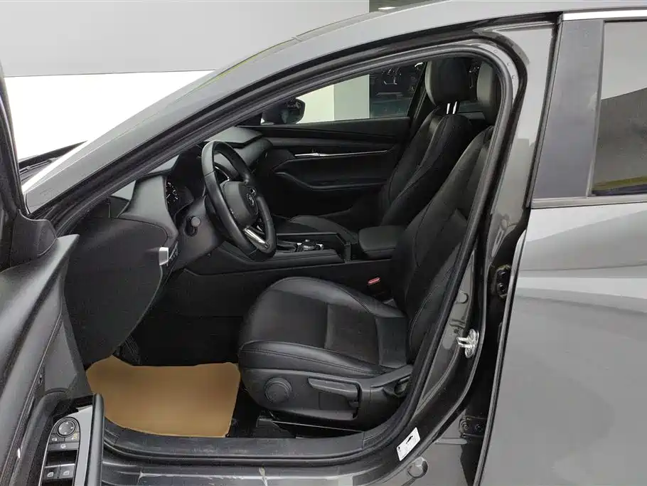 Mazda 3 Angkesaila Mazda 3 Angkesaila