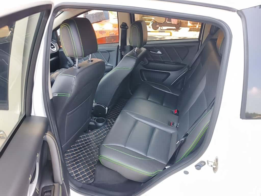 JAC iEV6E, 2019 17