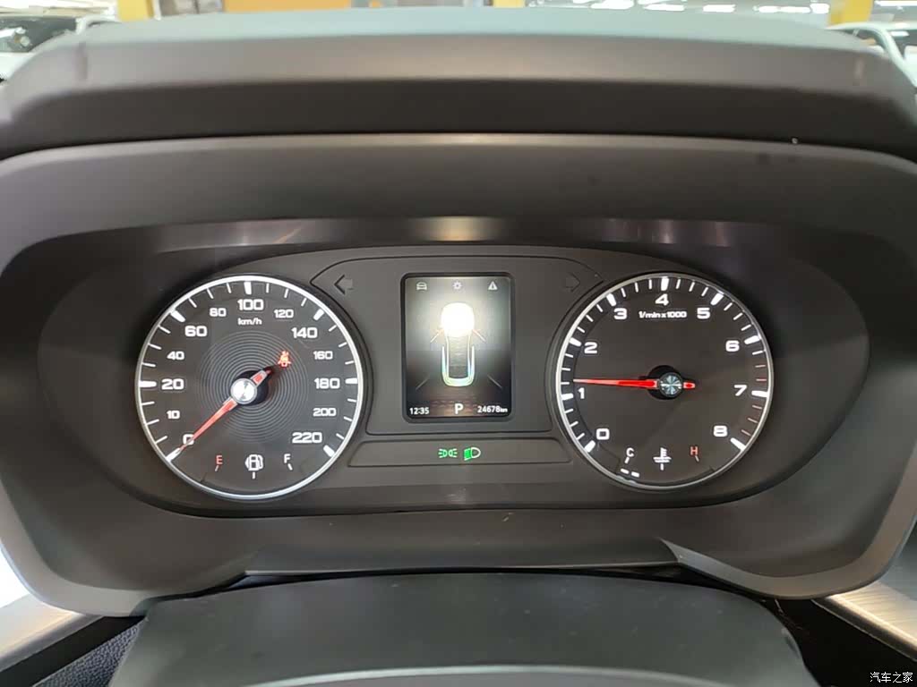 MG MG5, 2024 все фото