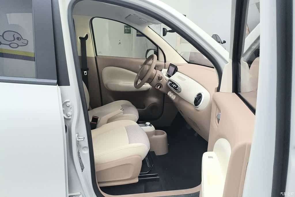 Wuling MINIEV, 2025 8
