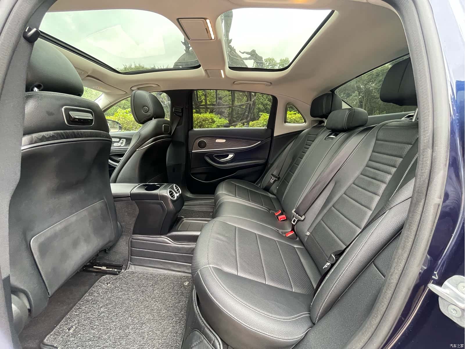 Mercedes-Benz E-Class, 2018 16