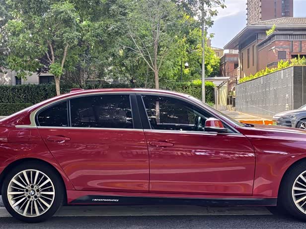 BMW 3 Series, 2019 года фото 12