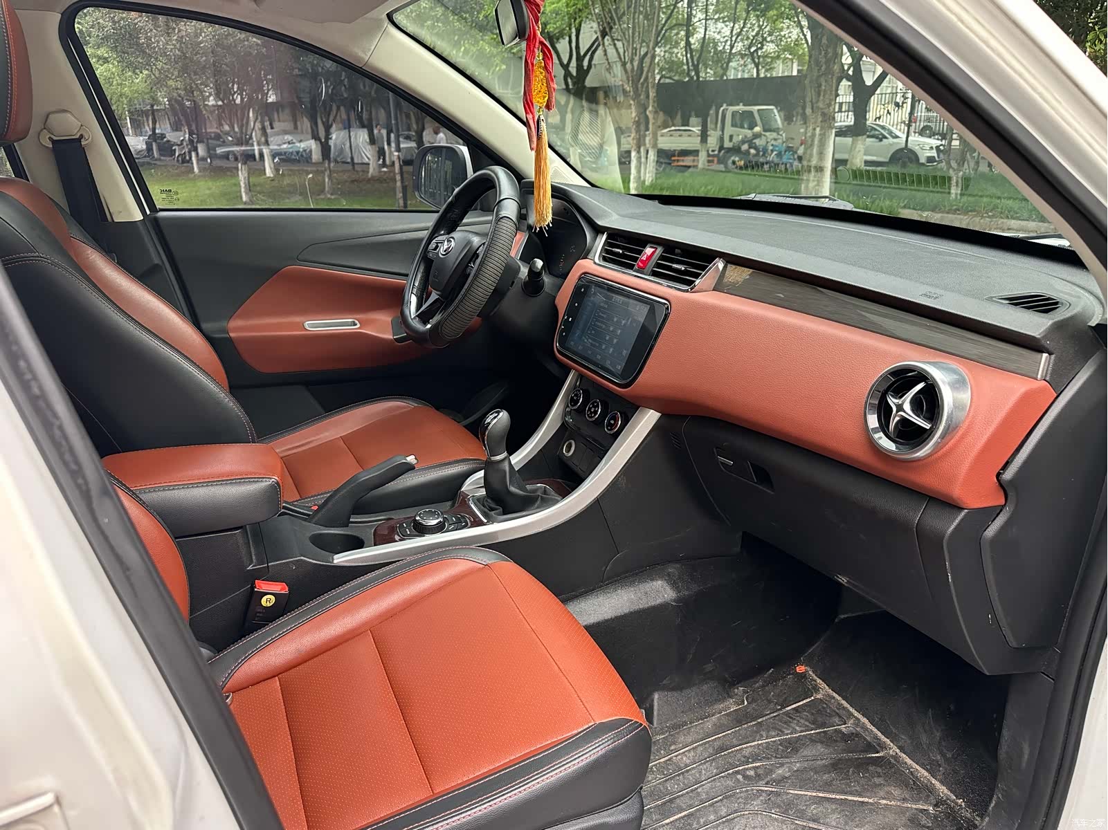 BAIC S3, 2016 18