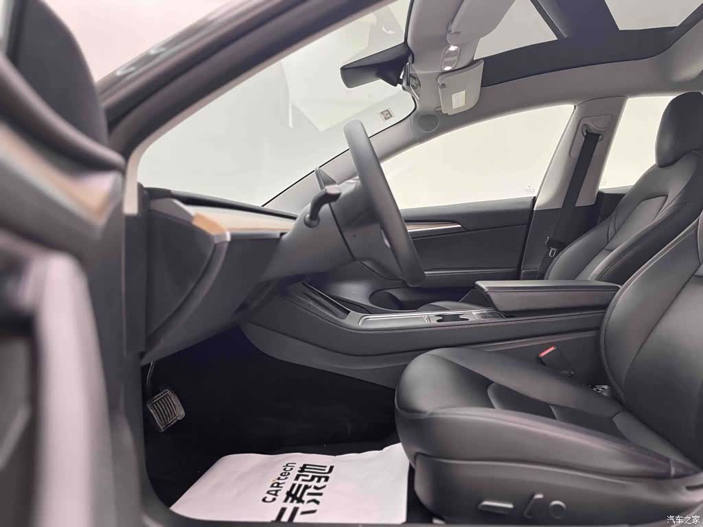 Tesla Model 3, 2023 8