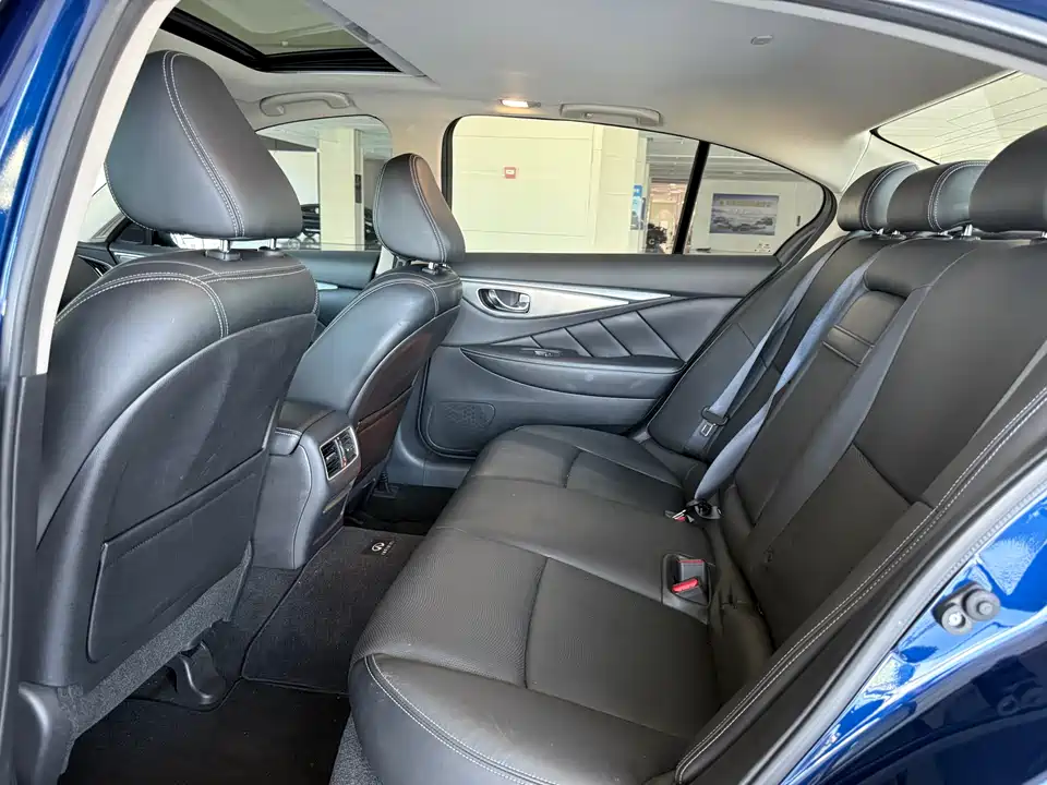Infiniti Q50L Infiniti Q50L