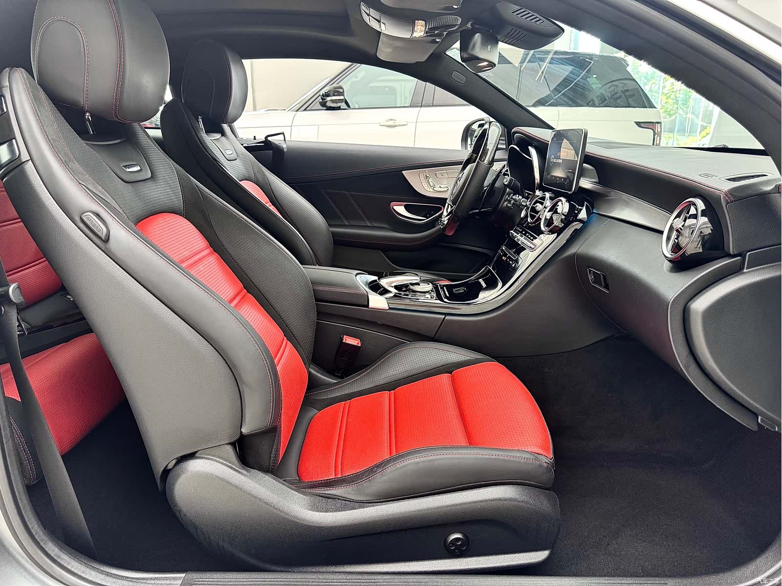 Mercedes-Benz C-Class, 2018 10
