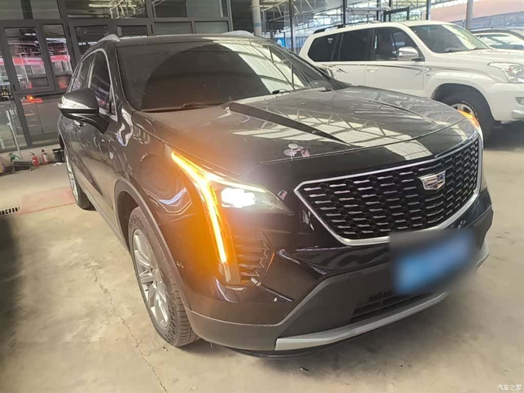 Cadillac XT4, 2021 4