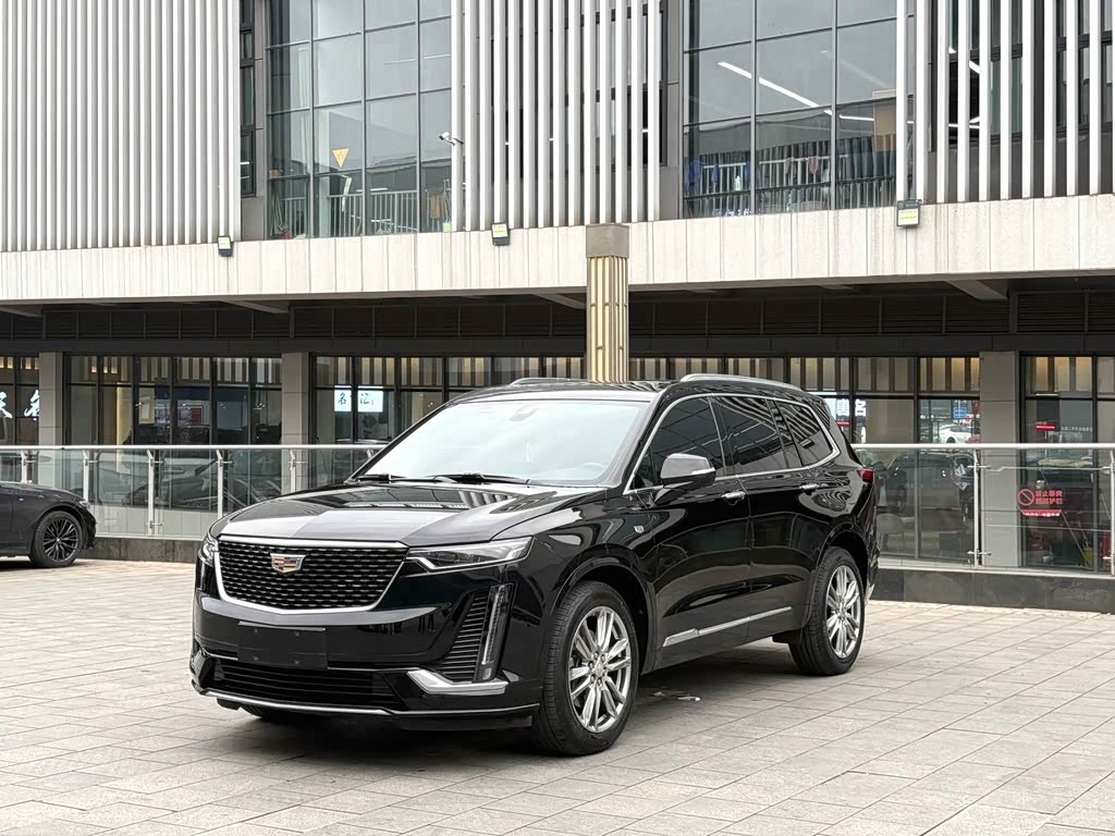 Cadillac XT6