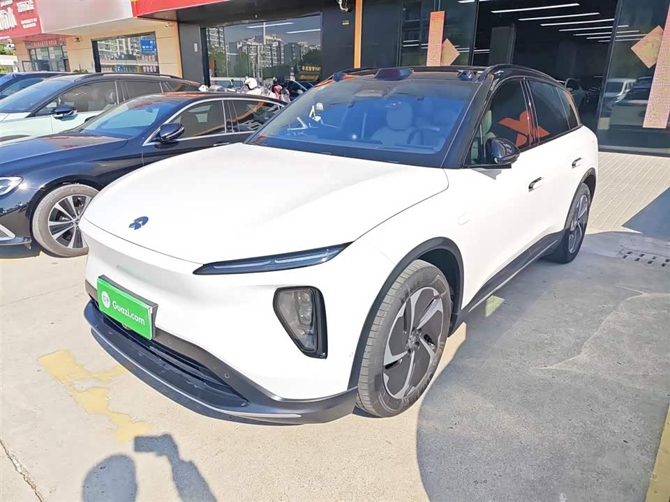 NIO ES6