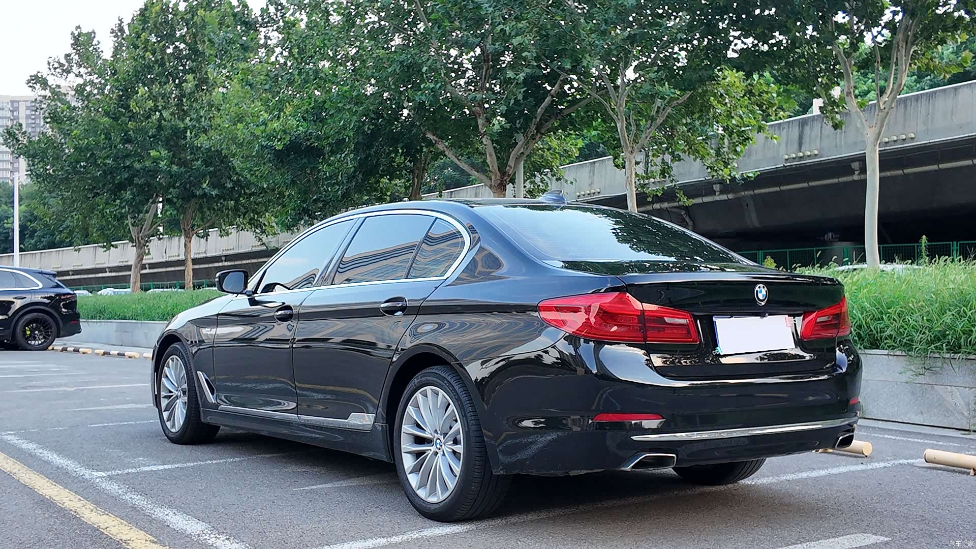 BMW 5 Series, 2018 21
