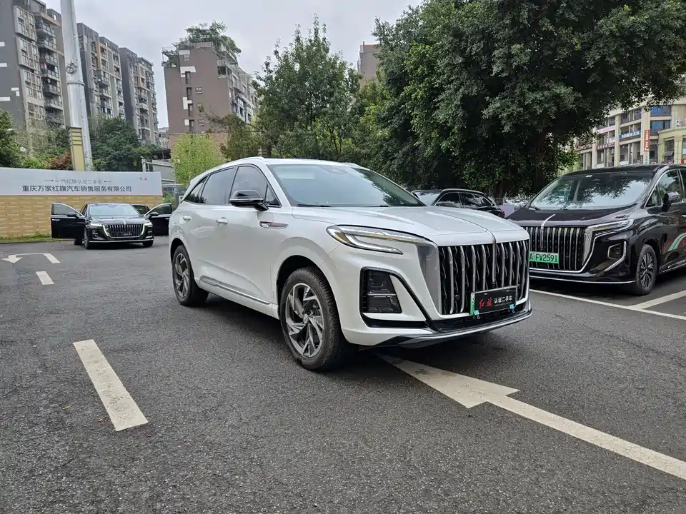 Hongqi HS3 PHEV