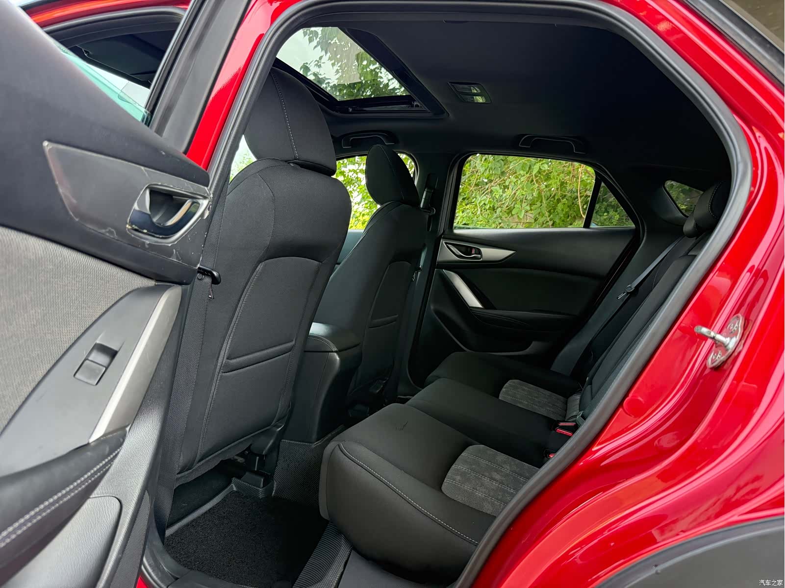 Mazda CX-4, 2016 8