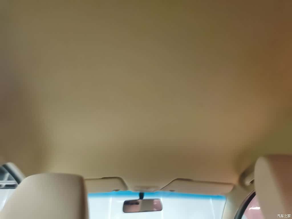 Wuling 310W, 2018 18