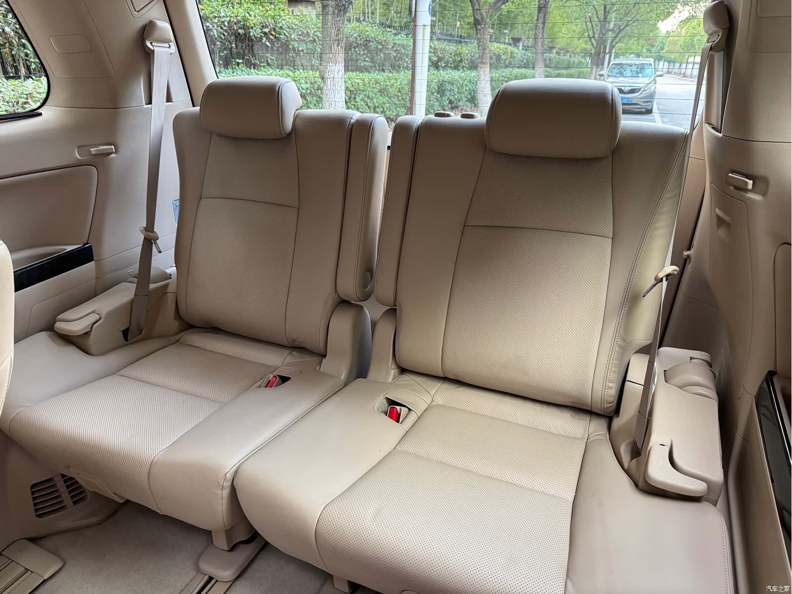 Toyota Alphard, 2016 17