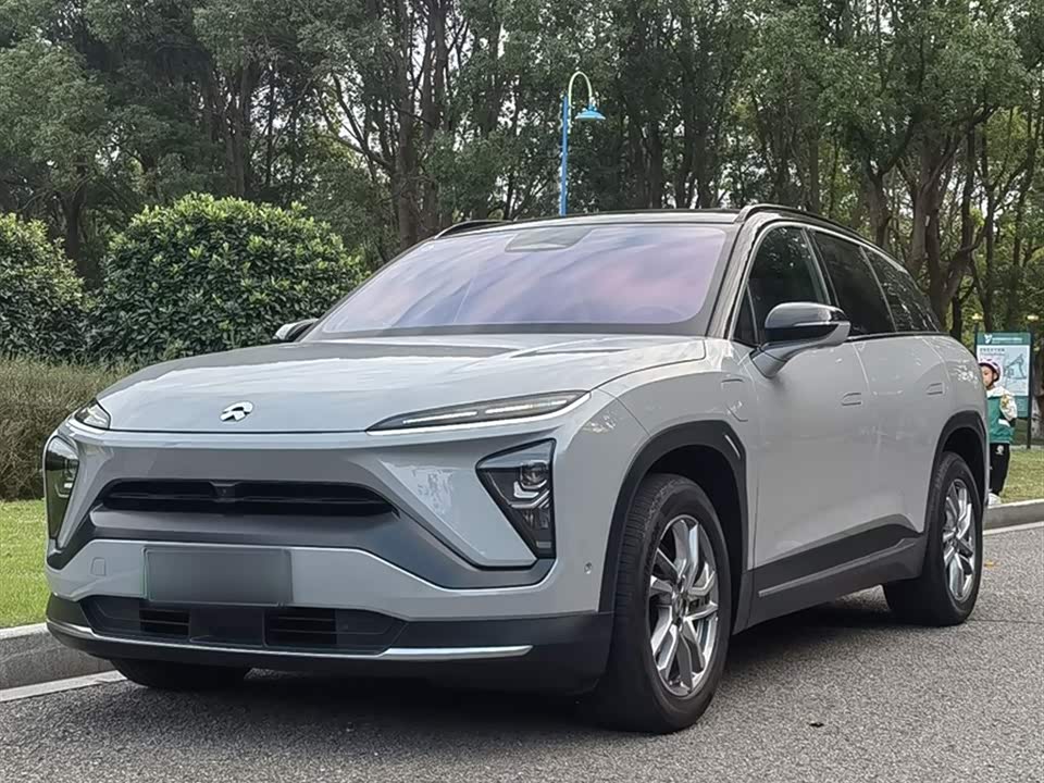 NIO ES6