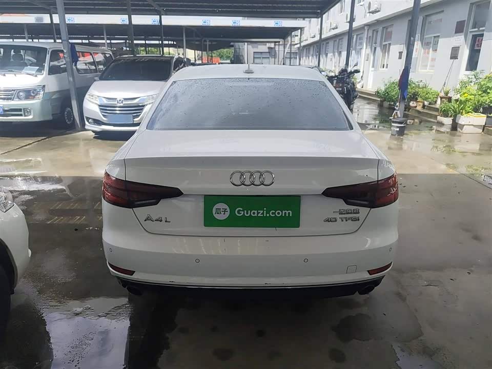 Audi A4L