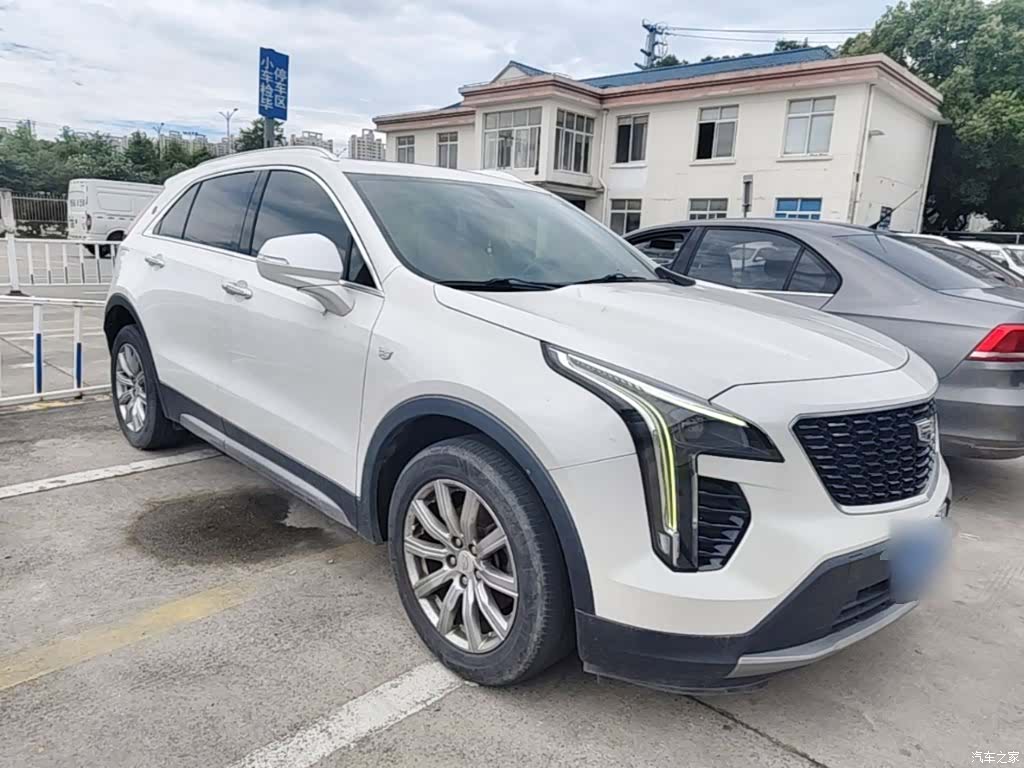 Cadillac XT4, 2020 4