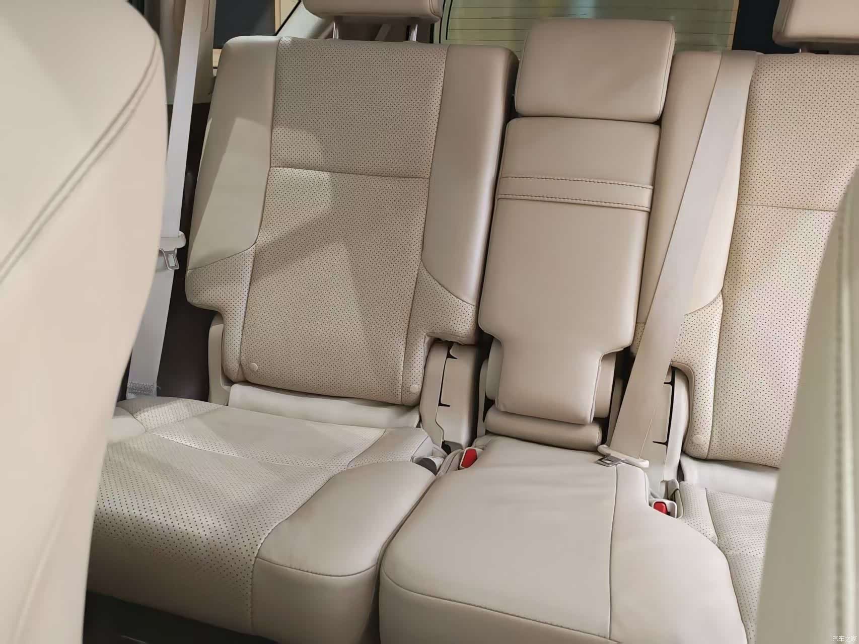 Lexus GX, 2012 21